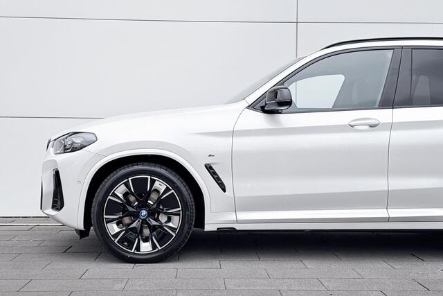 BMW X3 iX3 Executive 80 kWh
