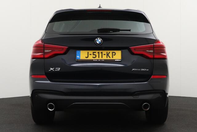 BMW X3 M-Sport xDrive30e Carplay Stoelverw. v+a Camera Cruise