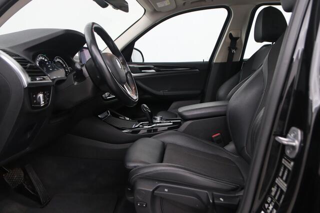 BMW X3 xDrive30i High Executive | Automaat | Stoelverwarming | Elektrische Achterklep | Trekhaak | Stoelverlengers