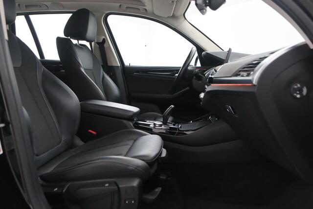BMW X3 xDrive30i High Executive | Automaat | Stoelverwarming | Elektrische Achterklep | Trekhaak | Stoelverlengers