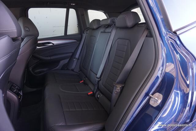 BMW X3 xDrive20i High Exec M-Pakket | Trekhaak elek | Panorama | NAP |