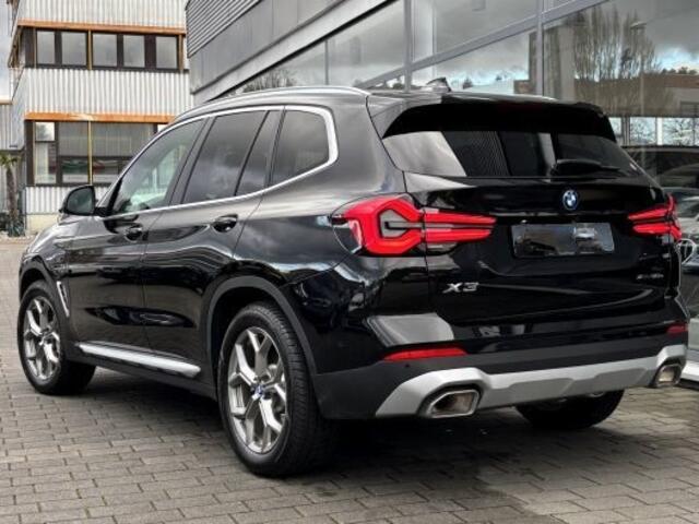 BMW X3 xDrive30e ** LED, LEDER, TREKH, 19-inch LMV, STANDK, HiFi, DRIVING ASS ** ¤ 25.400,= onder NP - 1e EIG ** ** INFORMEER OOK NAAR ONZE AANTREKKELIJKE FINANCIAL-LEASE TARIEVEN **
