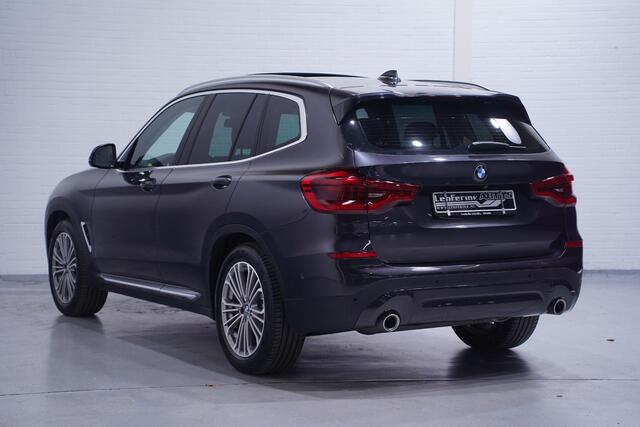BMW X3 xDrive30i Luxury Line Aut. Panodak, Headup, Leder Zwart, 360 Graden Camera, Navi, Adapt. Cruise