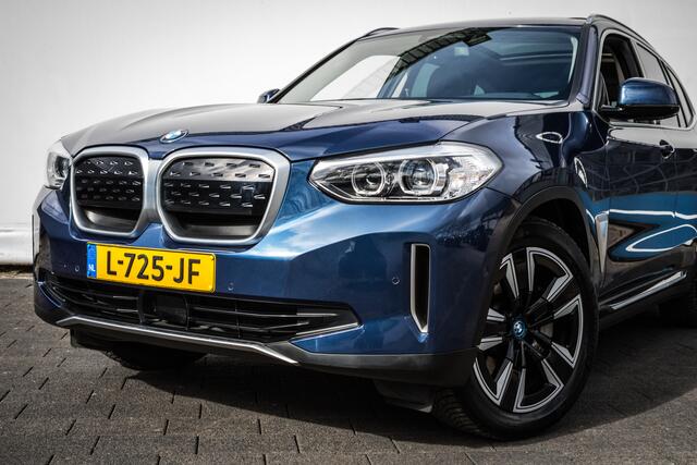 BMW X3 iX3 Executive 80 kWh Panoramadak/ Leer/ Camera/ Navigatie/ Carplay/ Stoelverwarming