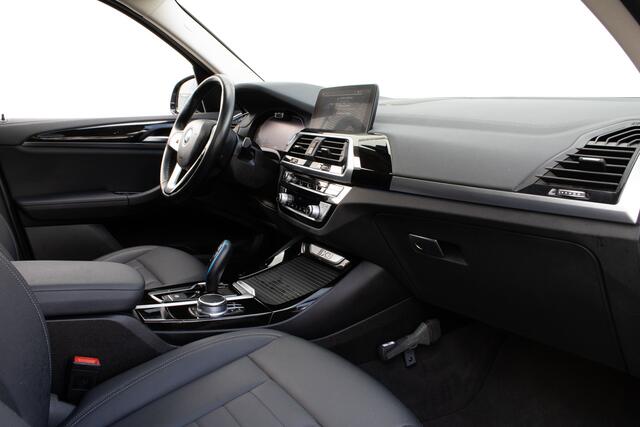 BMW X3 iX3 Executive 80 kWh Panoramadak/ Leer/ Camera/ Navigatie/ Carplay/ Stoelverwarming