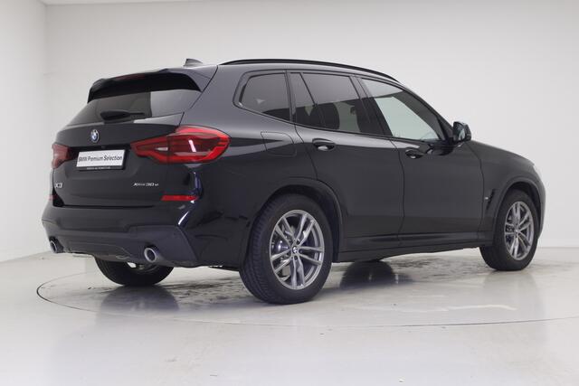 BMW X3 xDrive30e M-Sport | Head-Up | 19" | Trekhaak | Panorama | Driving Assistant Plus