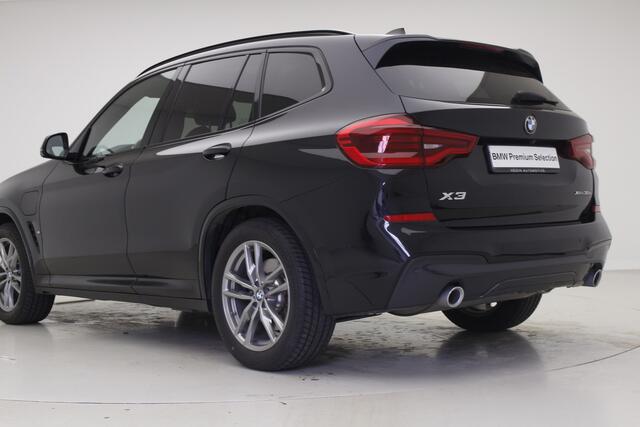 BMW X3 xDrive30e M-Sport | Head-Up | 19" | Trekhaak | Panorama | Driving Assistant Plus
