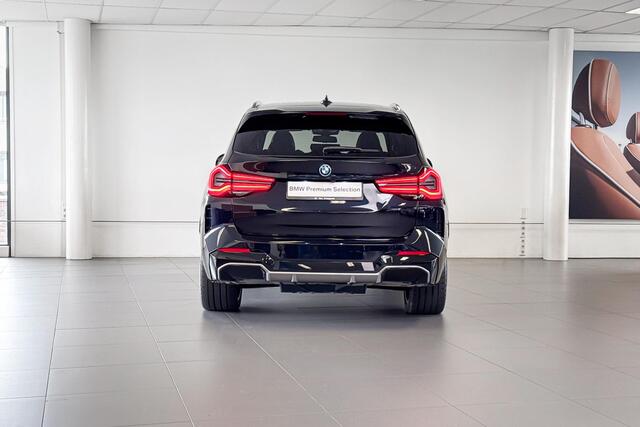 BMW X3 iX3 High Executive 80 kWh | M Sport | Harman Kardon | Glazen Panoramadak | Headup Display |