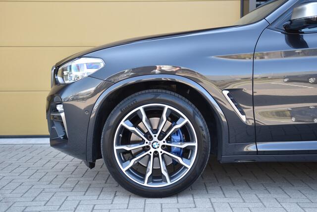 BMW X3 M40i xDrive High Executive * M Sportpakket * Panorama dak * Trekhaak * Harman Kardon * 20 Inch * Elektrische stoelen met memory *