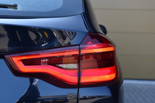 BMW X3 M40i xDrive High Executive * M Sportpakket * Panorama dak * Harman Kardon * Apple CarPlay * Head-up * DAB *