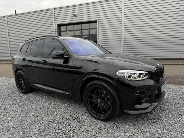 BMW X3 xDrive20i M-Pakket Panodak|LED|Navi|Camera|Headup Zwart
