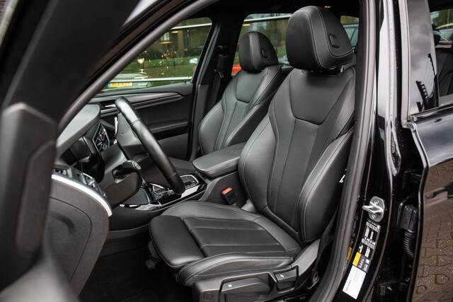 BMW X3 xDrive30e High Executive M-Sport , Pano dak, Trekhaak, Stuur/stoelverwarming,