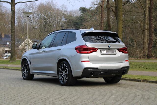 BMW X3 xDrive30e M-sport pakket, 20", Panoramadak, Head-up, Hifi, Elektrische Trekhaak, Stoelverwarming, Grootlichtassistent, DAB, Shadowline, BMW Live Cockpit Professional, etc