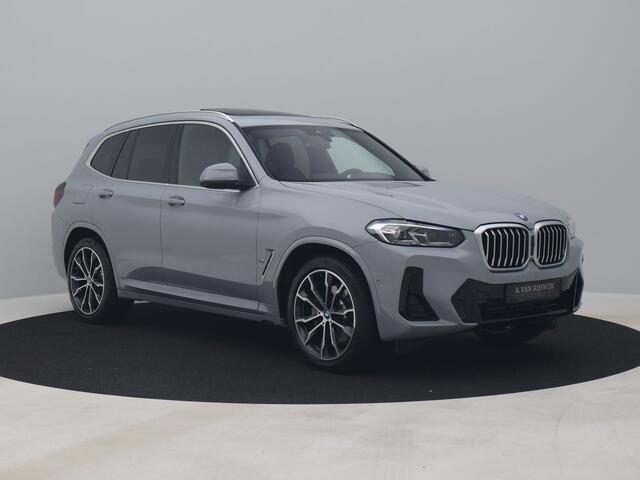 BMW X3 xDrive30e M-Sport | PANO | 360° | HUD | KEYLESS | STOEL- EN STUURVERW.