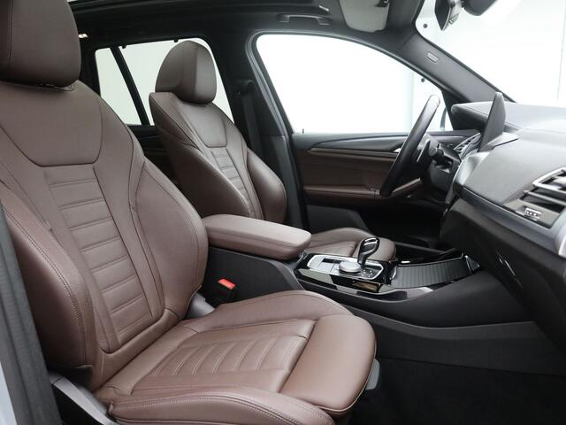 BMW X3 xDrive30e M-Sport | PANO | 360° | HUD | KEYLESS | STOEL- EN STUURVERW.