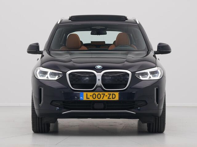 BMW X3 iX3 High Executive 80 kWh 285pk Panorama Navigatie Trekhaak Stoelverwarming 115