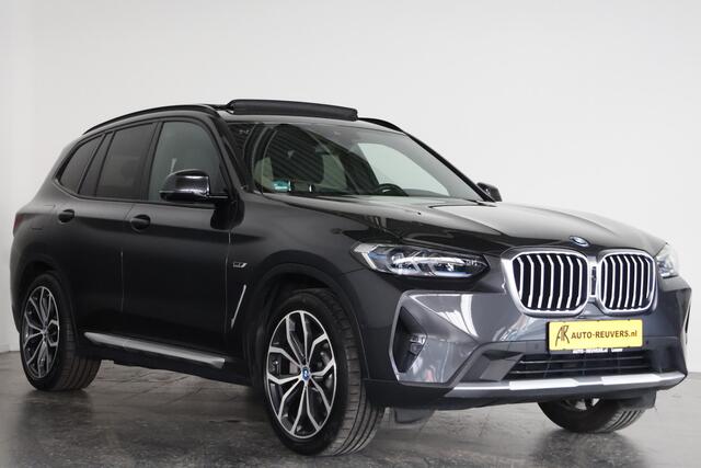 BMW X3 xDrive30e Model 2022 High Executive Panorama / Opendak / Laser-LED / HUD / e Trekhaak