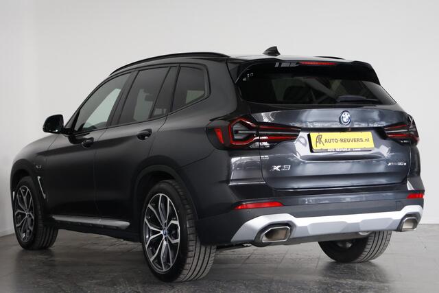 BMW X3 xDrive30e Model 2022 High Executive Panorama / Opendak / Laser-LED / HUD / e Trekhaak