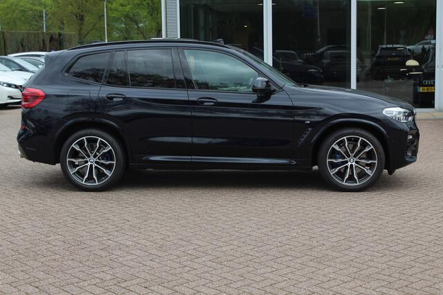 BMW X3 xDrive30i High Exe. M Sport / Trekhaak / Panoramadak / 360Camera / Head-up / Keyless / 20'' / Leder / Navigatie / ACC / Dodehoek / DAB / Stoelverwarming