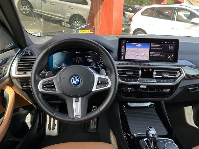 BMW X3 xDrive30e High Executive M-Pakket Individual | Stuur/Stoelverw. | Head-up | Harman/kardon | 360 Camera | Trekhaak