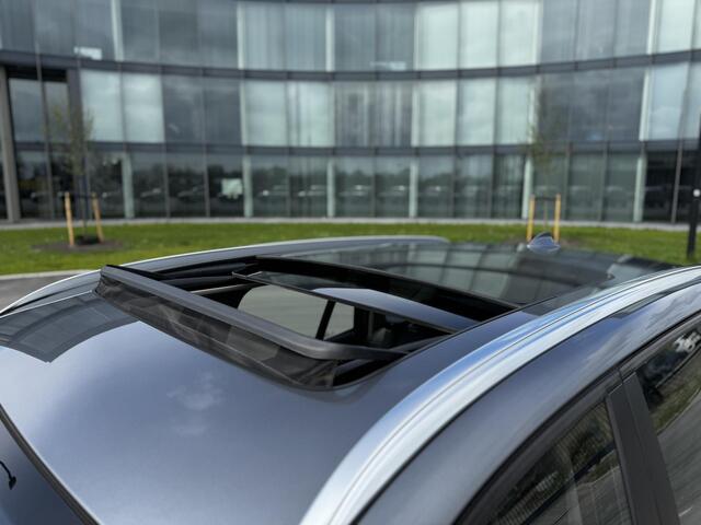 BMW X3 xDrive20i High Executive xLine Edition Panorama, leder, trekhaak, uniek lage km.stand