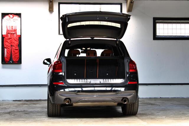 BMW X3 xDrive30e High Executive | M-Sport | 21 inch | Leder | NL auto | BTW |