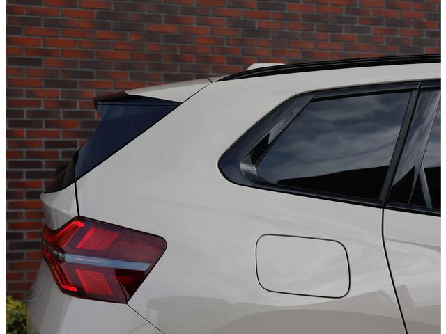 BMW X3 M50 xDrive *Direct leverbaar!*Trekhaak*Pano*IconicGlow*