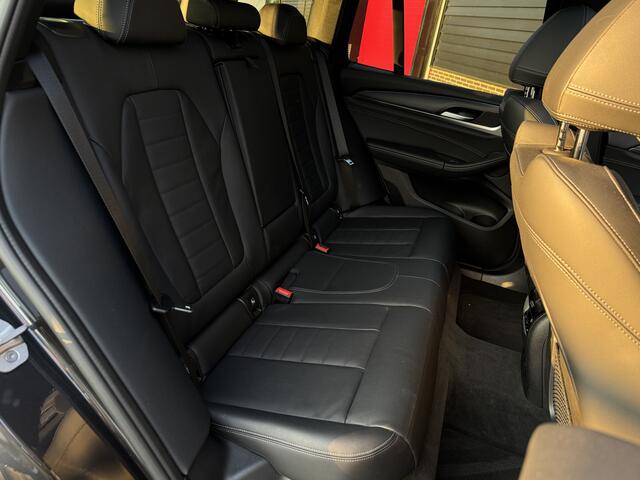 BMW X3 xDrive30e M PACK 20 inch, Panodak, Trekhaak, Elektr stoelen