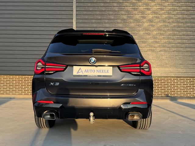 BMW X3 xDrive30e M PACK 20 inch, Panodak, Trekhaak, Elektr stoelen