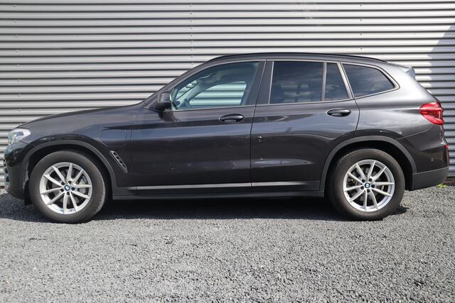 BMW X3 xDrive30e Trekhaak / 360 camera / Head-up / Adaptieve cruise /