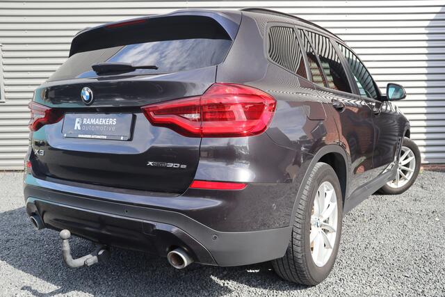 BMW X3 xDrive30e Trekhaak / 360 camera / Head-up / Adaptieve cruise /