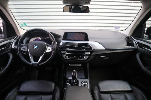 BMW X3 xDrive30e Trekhaak / 360 camera / Head-up / Adaptieve cruise /