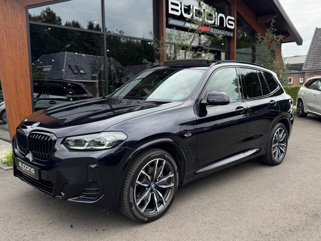 BMW X3 xDrive30e High Exe | M-sport | Pano | M-stoelen
