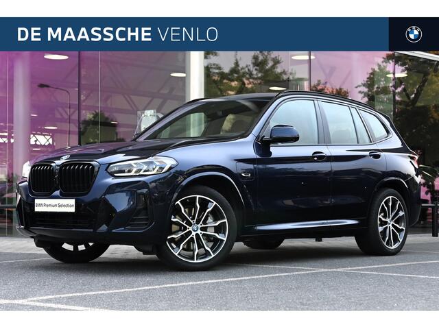 BMW X3 30e xDrive High Executive M Sport Automaat / Panoramadak / Sportstoelen / Laserlight / Comfort Access / Stoelverwarming / Head-Up / BMW Live Cockpit Professional