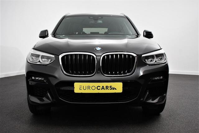 BMW X3 xDrive30e High Executive M Sport PHEV | Head Up Display | 20 Inch Lichtmetalen Velgen | Camera | Privacy Glass | Stoel/Stuurverwarming |