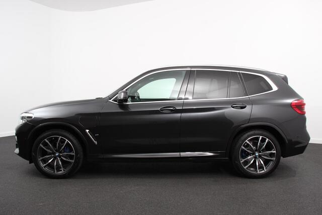 BMW X3 xDrive30e High Executive M Sport PHEV | Head Up Display | 20 Inch Lichtmetalen Velgen | Camera | Privacy Glass | Stoel/Stuurverwarming |