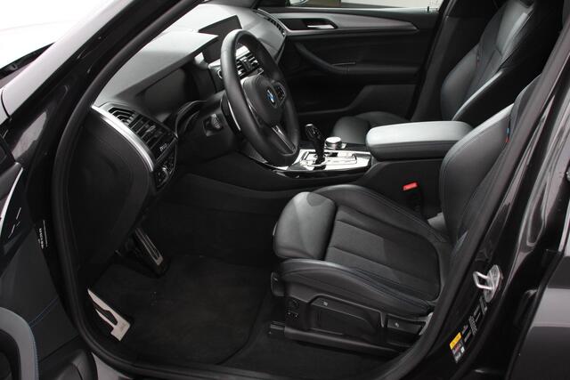 BMW X3 xDrive30e High Executive M Sport PHEV | Head Up Display | 20 Inch Lichtmetalen Velgen | Camera | Privacy Glass | Stoel/Stuurverwarming |