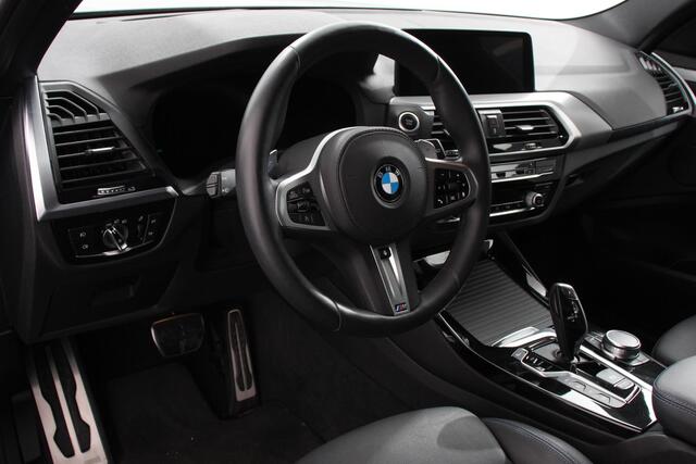 BMW X3 xDrive30e High Executive M Sport PHEV | Head Up Display | 20 Inch Lichtmetalen Velgen | Camera | Privacy Glass | Stoel/Stuurverwarming |