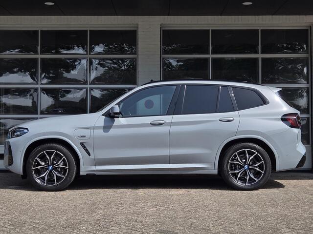 BMW X3 xDrive30e M SPORT | PANORAMADAK | LEDER | LED VERLICHTING | STOELVERWARMING |