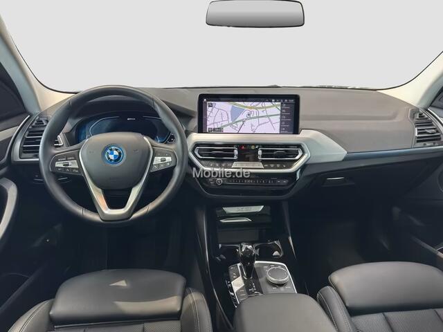BMW X3 xDrive30e ** LED, NAVI+, LEDER, PANORAMA, KEYLESS, 19-inch LMV ** 1e EIG - UNFALLFREI ** ** INFORMEER OOK NAAR ONZE AANTREKKELIJKE FINANCIAL-LEASE TARIEVEN **
