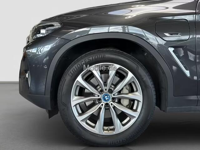 BMW X3 xDrive30e ** LED, NAVI+, LEDER, PANORAMA, KEYLESS, 19-inch LMV ** 1e EIG - UNFALLFREI ** ** INFORMEER OOK NAAR ONZE AANTREKKELIJKE FINANCIAL-LEASE TARIEVEN **