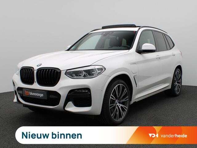 BMW X3 xDrive30e High Executive 292PK AUT8 Pano-Schuifdak, Cruise Controle, Head-Up Display, M-Sportremmen, 360gr. Camera, Memorystoel, Stoel-Stuurverwarming, Trekhaak, 21" LM Velgen