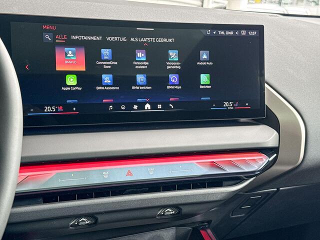 BMW X3 30e xDrive Professional Pack / Comfort Pack / Panoramadak / Trekhaak