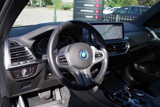 BMW X3 xDrive30e High Executive 293 PK PHEV, 360 Camera, Panoramadak, Driving As. Professional