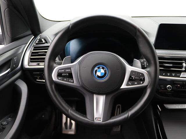 BMW X3 xDrive30e High Executive | M Sportpakket | DAB | HiFi | 20''