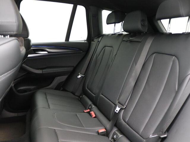 BMW X3 xDrive30e High Executive | M Sportpakket | DAB | HiFi | 20''