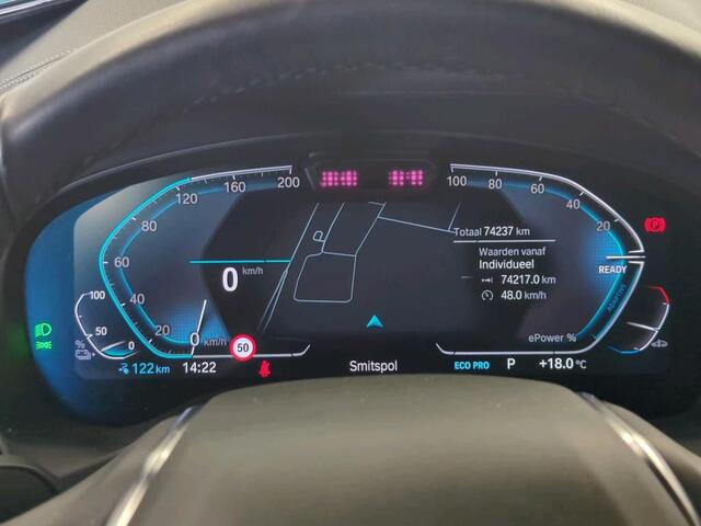 BMW X3 iX3 High Executive 80 kWh | Panoramadak | Keyless | Stoelverwarming | Harman Kardon | Memory Seat | Head-Up Display | 360 Camera | Adaptief Onderstel | Trekhaak | Adaptive LED | Elektrische Stoelen | Apple Carplay | N