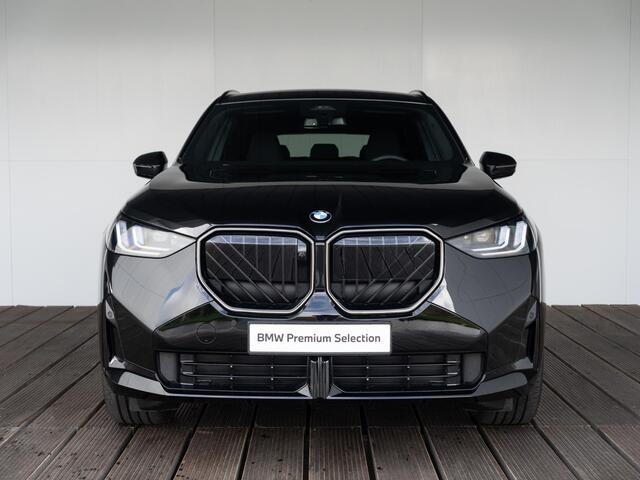 BMW X3 30e xDrive | M Sportpakket Pro | Comfort Pack | Comfort Access | Panoramadak | Stoelverwarming | Harman Kardon | 20''