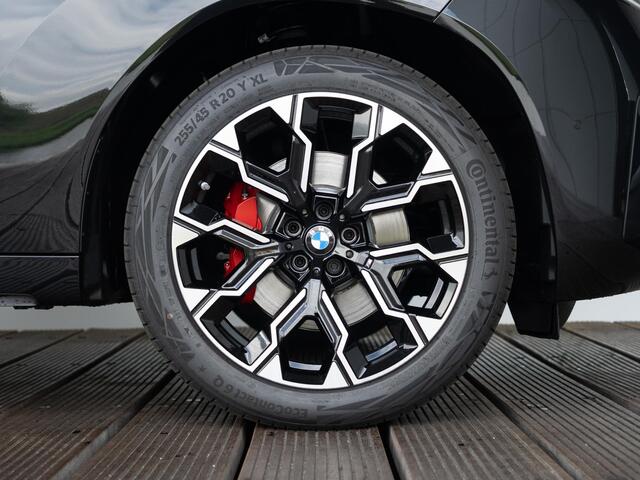 BMW X3 30e xDrive | M Sportpakket Pro | Comfort Pack | Comfort Access | Panoramadak | Stoelverwarming | Harman Kardon | 20''