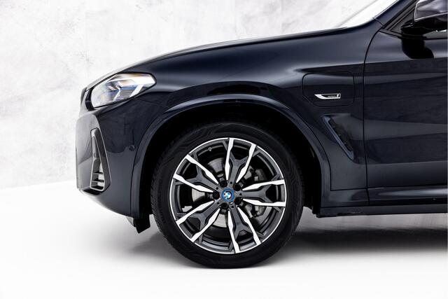 BMW X3 xDrive30e High Executive M-Sport | Pano | Head-Up | Laser | E-Trekhaak